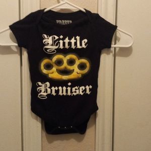 Little bruiser onsie 6/12 m